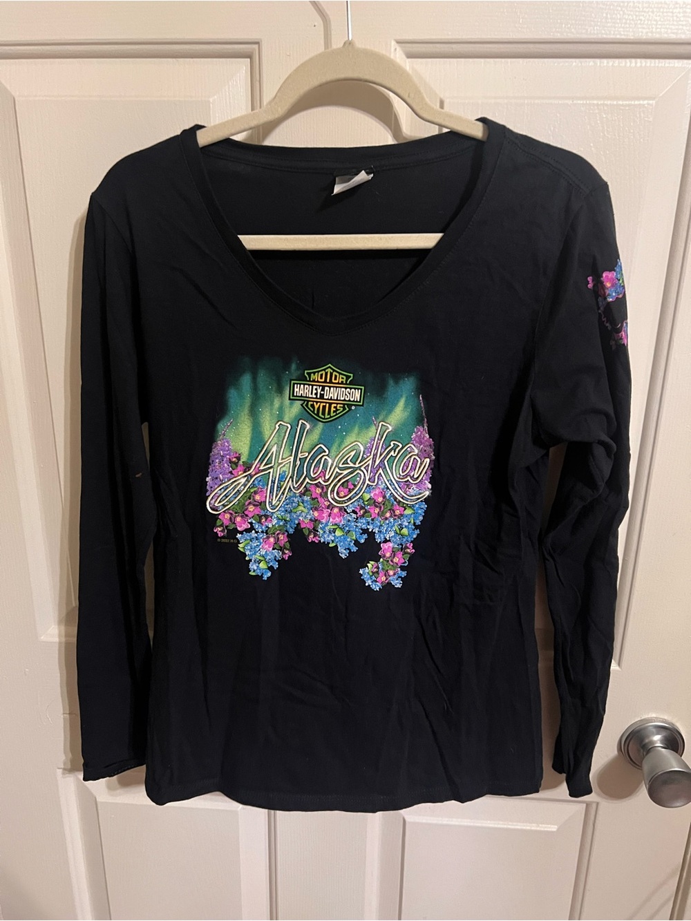 Harley-Davidson Black Long Sleeve V-Neck Top with Alaska Floral Graphic
